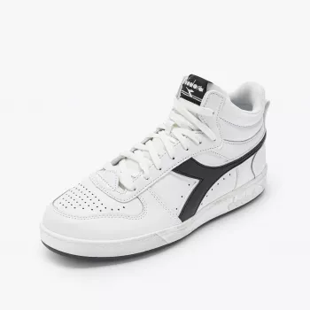Diadora Men’s Black Leather Sneakers: Clean Daily Style